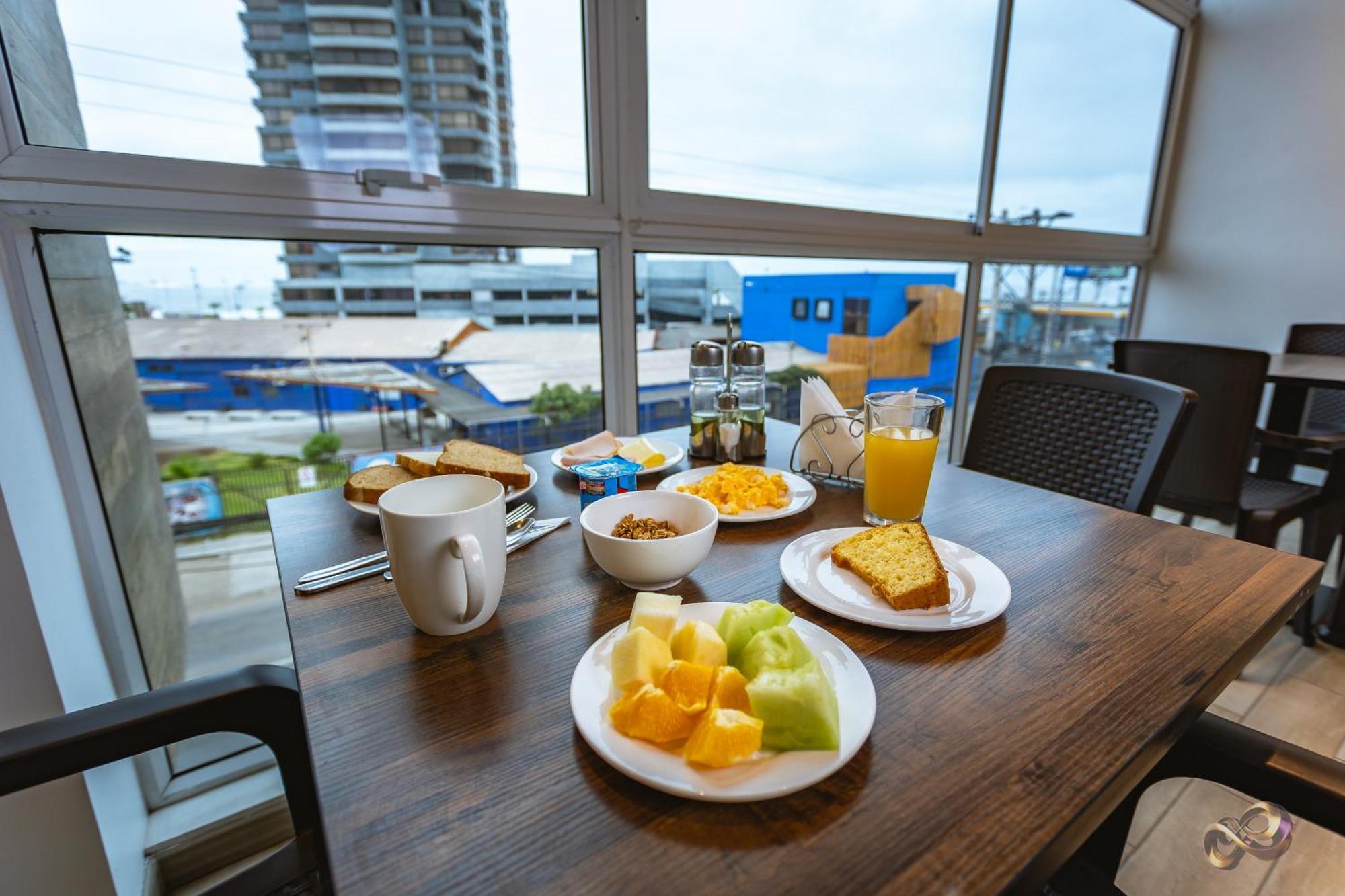 Vistara Suites Iquique Exterior photo